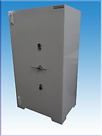 0014PREMİUM OFİS TİPİ OKSİJEN KAYNAĞI İLE KESMEYE VE MATKAPLA DELMEYE KARŞI YÜKSEK GÜVENLİKLİ 170*95*65CM İÇ 154*80*40CM 1700KĞ ( 2700€ )
