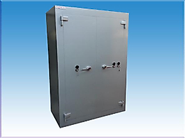 0015A3MK  ERZURUM M. BANK TİPİ TEK CİDARLI 3 ANAHTARLI 3 RAFLI İÇİNDE DOLAPLI GARDLOP TİPİ ÇELİK PARA KASASI 183*130*65CM 300KĞ ( 2860€ )