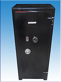 00170PE   PARMAK İZLİ SİLAH KASASI ( 6 TÜFEKLİK VEYA 100 TABANCA KAPASİTELİ ) DIŞ 170*70*50CM İÇ 144*58*34CM 300Kg ( 1700€ )( YANGIN KORUMALI )