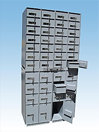 MK44 GÖZ BANKA KİRALIK KASASI İÇİ METAL DEN KUTULU MODEL ( 28 KÜÇÜK GÖZLÜ 12 ORTA BOY GÖZLÜ 4 BÜYÜK GÖZLÜ ) 208*100*48.5CM 500KĞ ( 4399€ )+KDV ADRESE TESLİM