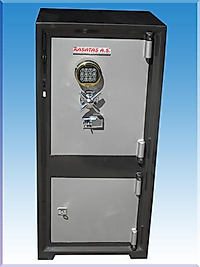008AE 105 LİK MERSİN TİPİI ELEKTRONİK ŞİFRELİ ALTI DOLAPLI ÇELİK PARA KASASI 105*48*39CM 180KĞ  SADECE ( 625€ )