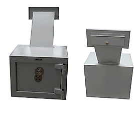 004KA OFİS YAN ODADAN ZARF ATMAK İÇİN YAPILMIŞ OLAN TİPTE İTHAL ÖZEL ANAHTARLI MONTAJ DELİKLİ KUMBARA KASA 700 x 500 x 500MM 100KĞ ( 699€ )