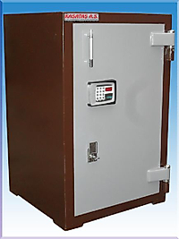 07YT1E1A  DİYARBAKIR TİPİ TEKKAPILI ELEKTRONİK ŞİFRELİ  EVRAK VE PARA KASASI DIŞ 80*51*50CM İÇ 61*46*41CM 190KĞ 115LT ( 1.170€ )