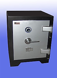 Süper Özel TekkapIlI Şifreli Tam ZIrhlI Kasa 40*50*40cm 144Kg ( 999€ )