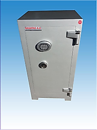 008ETCSAFE DİYARBAKIR VALİLİK TİPİ ÇELİK PARA KASASI ( İÇ YÜKSEKLİK 66.5CM İÇ EN 42CM )  100*53*45CM 220KĞ ( 1099€ )
