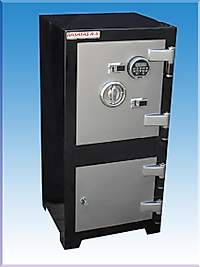 0008ÇZME ERZURUM TEKNİK ÜNİVERSİTESİ OFİS TİPİ ( 2 ANAHTARLI VE ELEKTRONİK ŞİFRELİ OTOMATİK KİLİTLEME TERTİBATLI )  ÇELİK PARA KASASI 105*50*45CM 350KĞ ( 1499€ )