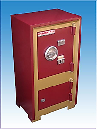 007İZMR İZMİR OFİS TİPİ DOLAPLI ÇELİK PARA KASASI 84*44*34cm 100Kg SADECE ( 499€ )+KDV ADRESE TESLİM