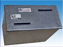 ARAÇ İÇİ PARA SAKLAMA KASASI ( İÇİ ÇIKARKEN RESMİ ) 22*36*43cm 24Kg ( 499€ ) Karğo Dahildir.