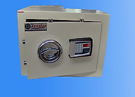 005VEK  SÜPER ÖZEL TAM ZIRHLI ELEKTRONİK AVUKAT KASASI 30*40*23CM 140KĞ  ( 399€ )