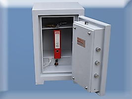 007TASE GAZİANTEP OFİS TİPİ EXTRA YÜKSEK GÜVENLİKLİ AMERİKAN ELEKTRONİK ŞİFRELİ ÇELİK PARA KASASI 80*50*45CM 300KĞ 60LT ( 999€ )