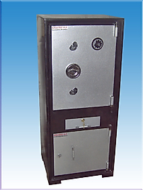 0011Ç2ÇM OFİS TİPİ ALTI DOLAPLI VE DIŞTAN PARA KOYMA ÇEKMECELİ MEKANİK ŞİFRELİ ÇELİK PARA KASASI 140*60*50cm 400Kg ( 1399€  )