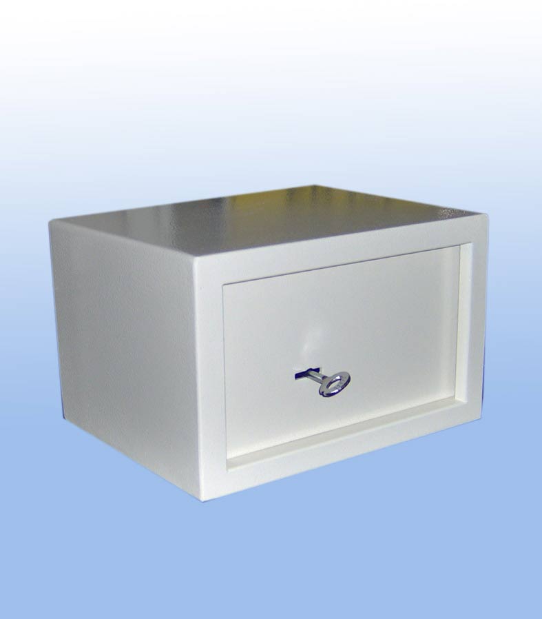 0045YA ANAHTARLI OTEL ODA TİPİ LAPTOP KASASI 20*45*35cm 9Kg ( 99€ )