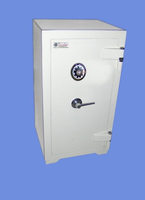 Süper Özel  Tam ZIrhlI  Çelik Kasa 105*65*65cm 445Kg  ( 1999€ )