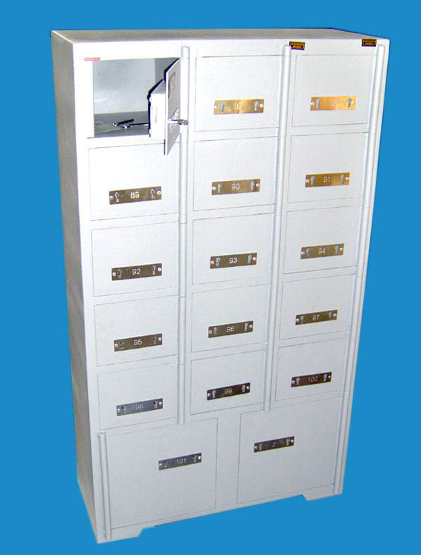 17 GÖZLÜ ADANA OLİMPİK HAVUZ OTEL RESEPSİYON EMANET KASASI 120*68*30CM 85KĞ ( 1699€ )+KDV ADRESE TESLİM