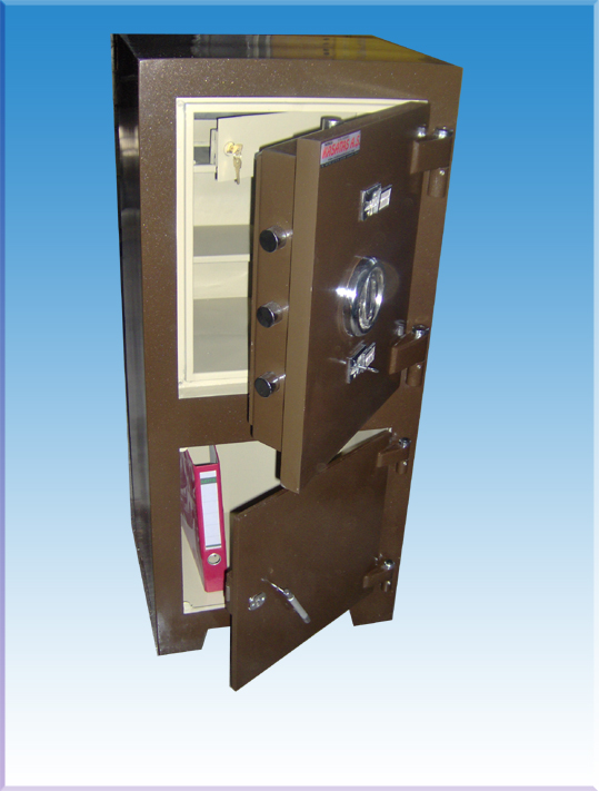 SÜPER ÖZEL TAM ZIRHLI ALTIDOLAPLI BETANLU ÇELİK PARA KASASI 115*50*50CM 300KĞ ( 899€  )
