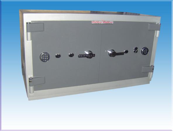 0150K2A4E2A  MERSİN MUT İLÇESİ TİPİ TAM DİJİTAL KUYUMCU BANKO MÜCEVHER KASASI 85*150*70CM 1.040KĞ ( 2250€ )