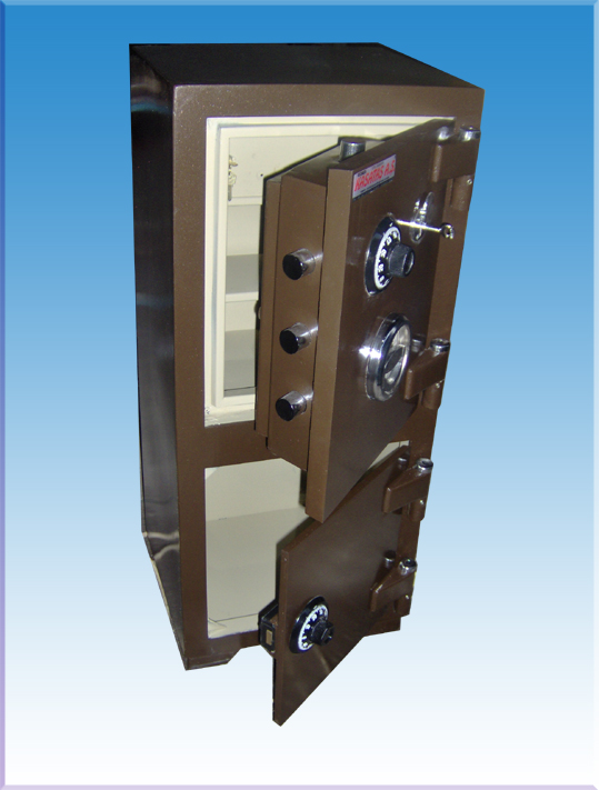 008M2 100 cm 'lik  SÜPER ÖZEL TAM ZIRHLI 2 MEKANİK ŞİFRELİ 100*45*38CM 200KĞ ( 999€ )