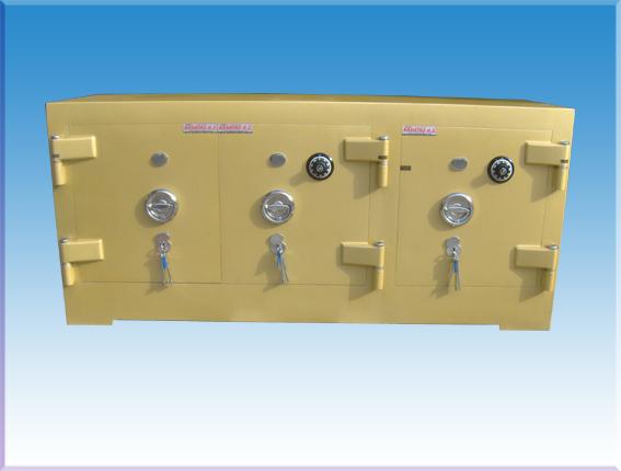 B200K3M2A6YMALTIN 200 'LİK KUYUMCU BANKO KASASI (  HAKKARİ YÜKSEKOVA ) 80*200*60CM 2000KĞ ( 2.999€  )