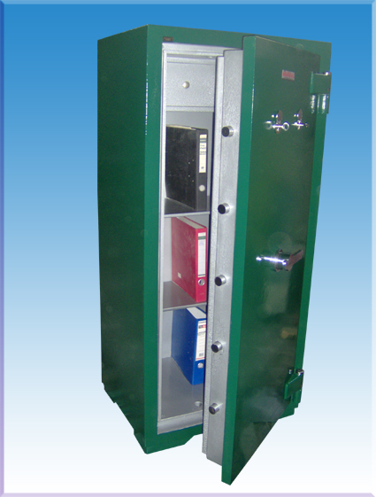 0013SAL KIBRIS BANKA VE OFİS TİPİ TEK KAPILI ANAHTARLI ÇELİK PARA KASASI 160*70*60CM 1000KĞ ( 2400€ )