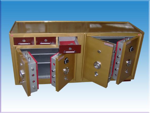 B200K4Ç3M2A6BMALTIN 200 MERSİN TARSUS BANKO TİPİ ÜÇ ÇEKMECELİ KUYUMCU KASASI 90*200*60CM 2 TON ( 2999€ )