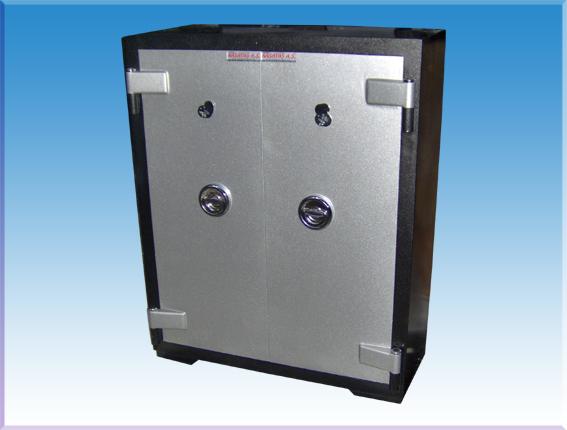 00110G2 OFİS GARDLOP TİPİ ÇİFT KAPILI TANK ZIRHLI ÇELİK PARA KASASI 140*100*60CM 1 TON (  3.900€  )