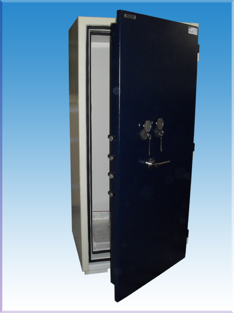 0014AB2T BANKA VE OFİS TİPİ YANGIN EVRAK KASASI 4 ADET SEYYAR RAFLI ( İÇ 138*53*41CM ) DIŞ 165*75*60CM 299LT 340KĞ ( 1699€ )