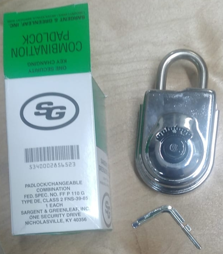 AMERİKAN TİPİ ÜÇ KOMBİNASYONLU ŞİFRELİ ASMA KİLİT MEKANİK ŞİFRELİ SAGLAM ASMA KİLİT ) KANCA KALINLIĞI 7MM ( 999€ )