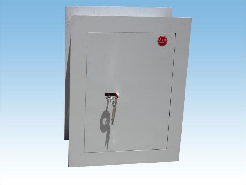 046AK OFİS TİPİ ANAHTARLI GÖMME DUVAR KASASI ( ANAHTAR DELİĞİ GİZLİ KAPAKLI MODEL ) 45*35*20CM 20KĞ ( 450€ )+KDV ADRESE TESLİM