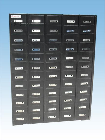 60 GÖZLÜ GÜRCİSTAN BATUM PLAZA OTEL ODA RESEPSİYON KASASI ( GEORGİA BATUMİ LTD ) 164*125*30CM 335KĞ ( 6999€ )