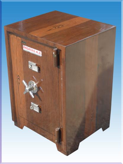 004AÖAHŞAP ADANA DHL WORLWİDE OFİS TİPİ AÇIK AHŞAP RENK MAYMUNCUK AÇMAZ  ÇELİK PARA KASASI 65*44*38CM 160KĞ ( 650€ )
