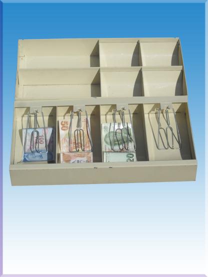 HATAH HASSA HASTANESİ TİPİ 6 KAĞIT PARA 4 BOZUK PARA KOYMA YERLİ PARA ÇEKMECESİ İÇİ 7*39*40CM 2KĞ ( 99€ )