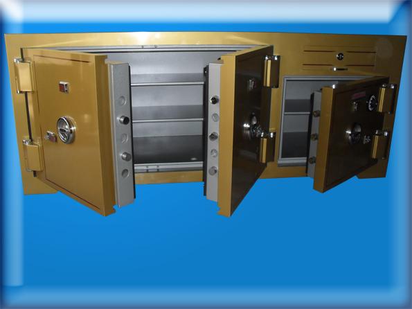 B180K3Ç11M6A 180CM GAZİANTEP TİPİ YÜKSEK GÜVENLİKLİ MEKANİK ŞİFRELİ KUYUMCU KASASI 80*180*60CM 1800KĞ ( 2700€ )