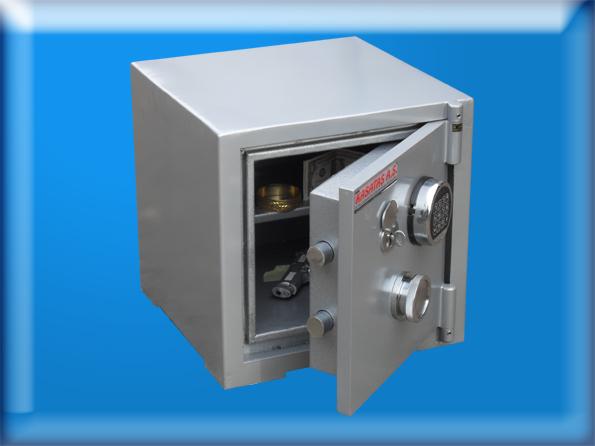 0001EZ DİYARBAKIR OFİS TİPİ ELEKTRONİK ŞİFRELİ YÜKSEK GÜVENLİKLİ ÇELİK PARA KASASI 40*40*40CM 100KĞ ( 499€ )