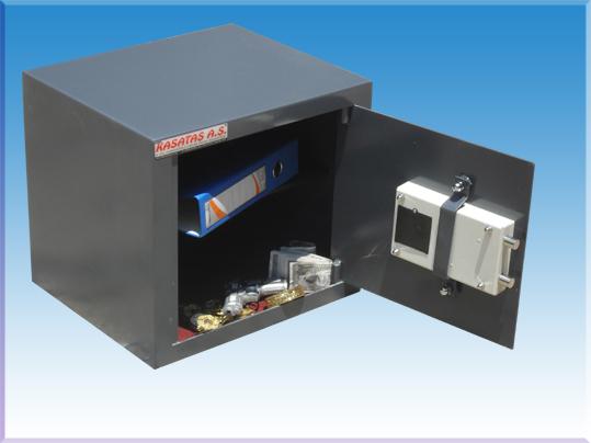 *003YATE TÜRKMENİSTAN TİPİ TAM DİJİTAL ELEKTRONİK ŞİFRELİ  ( ACİL AÇMA ANAHTARLI ) 70*50*50CM 50KĞ 162 LT ( 499€ )