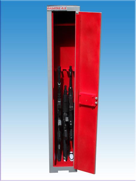 4 TÜFEKLİK ÖZEL ANAHTARLI ÇELİK TÜFEK KASASI 135*23*32CM 40KĞ ( 1350 € )