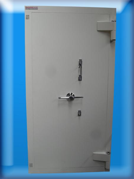 0206Z YENİ ZİRAAT BANKASI ŞANLIURFA GERİŞİMCİ ŞUBE TİPİ 3 ANAHTARLI BANKA KASA ODA KAPISI 206*106*20CM 400KĞ ( 2999€ )