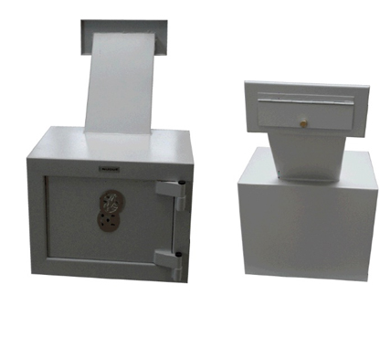 004KA OFİS YAN ODADAN ZARF ATMAK İÇİN YAPILMIŞ OLAN TİPTE İTHAL ÖZEL ANAHTARLI MONTAJ DELİKLİ KUMBARA KASA 700 x 500 x 500MM 100KĞ ( 699€ )
