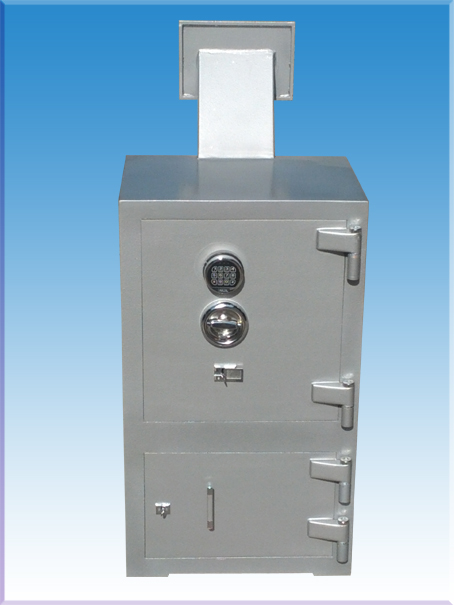 008KEYKA İSTİNYE PETROL İSTASYONU TİPİ YAN ODADAN ZARFLA PARA ATMA YERLİ ELEKTRONİK ŞİFRELİ KUMBARA ÇELİK PARA KASASI 105*60*45CM 200KĞ  ( 999€ )