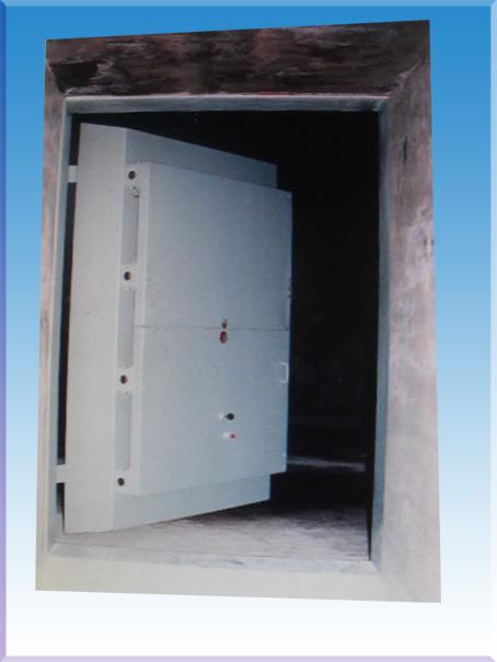VIP2 YÜKSEK GÜVENLİKLİ RADYASYON KAPISI YÜKSEK DOZLU RADRASYONLU ODALARDA SAATTE 1 mSv/hr İNEER HIZLANDIRICI KASA DAİRE KAPISI DIŞ 212*263*50cm 3000Kg ( 110.000€ )