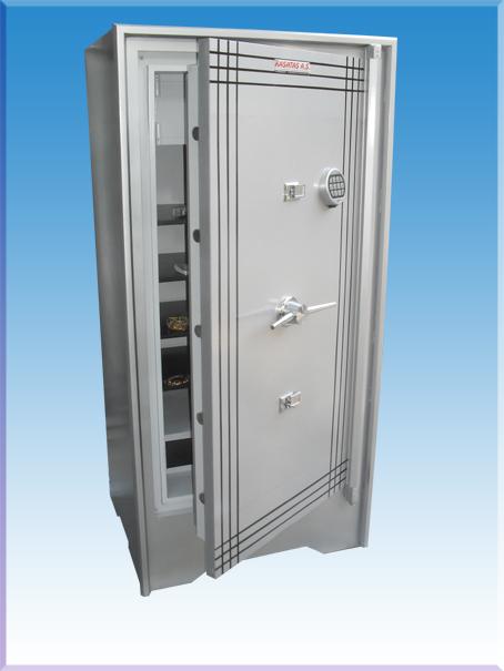 0015TK07 MERSİN TİPİ TEKKAPILI YÜKSEK GÜVENLİKLİ 6 ÖZEL GİZLİ GÖZLÜ ÇELİK PARA KASASI 176*76*76CM 1760KĞ ( 2760€ )
