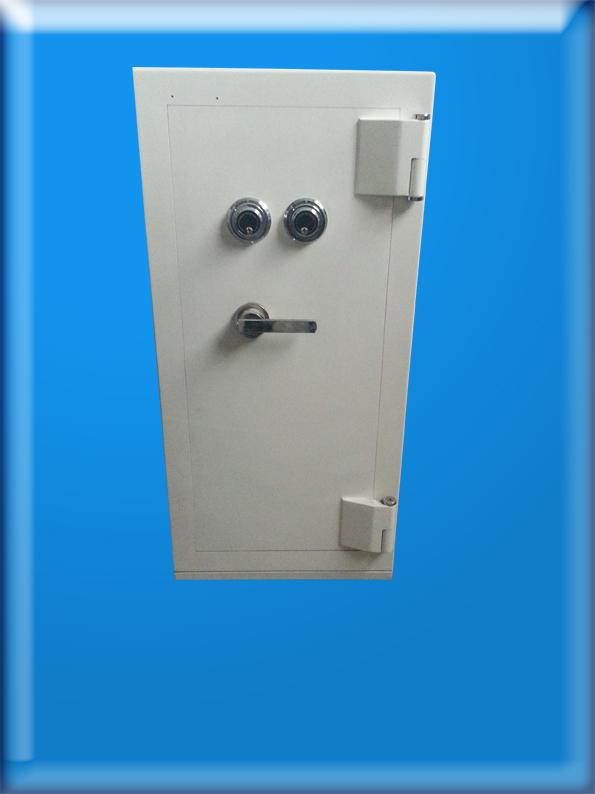 0010MSA OFİS TİPİ 2 ADET AMERİKAN TİPİ MEKANİK ŞİFRELİ YÜKSEK GÜVENLİKLİ ÇELİK PARA KASASI 120*55*50CM 600KĞ ( 2200€ )