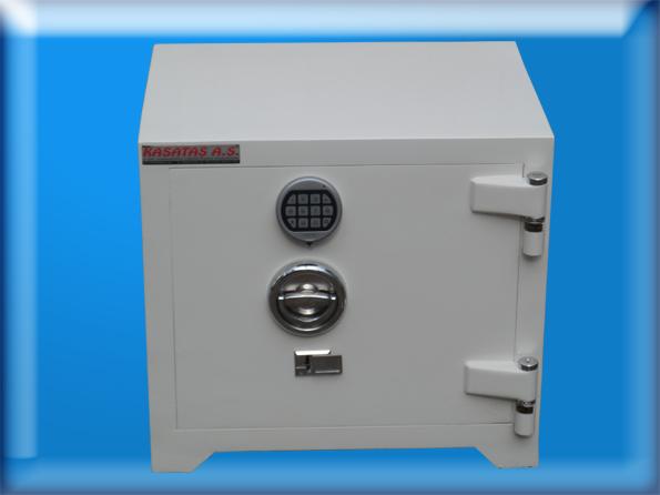 003Y1A1EK GAZİANTEP TİPİ ELEKTRONİK ŞİFRELİ VE 1 ÖZEL ANAHTARLI ÇELİK PARA KASASI 60*60*50CM 250KĞ ( 999€ )