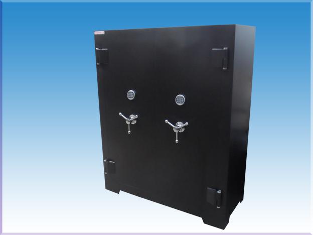 016SANKOX 15 TÜFEK AHŞAP TÜFEK KOYMA YERLİ İÇİ BİRBİRİNDEN BAGIMSIZ 2 KAPAKLI METAL RENK YAPIŞTIRMA KADİFE KAPLI 2 ADET ELEKTRONİK ŞİFRELİ TÜFEK KASASI 186*130*65CM 500KĞ ( 3999€ )