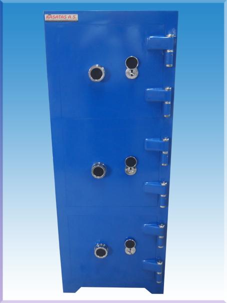 0011K3L OFİS TİPİ ÜST ÜSTE 3 KASA KAPAKLI ÇELİK PARA KASASI 145*55*45CM 350KĞ ( 1450€ )