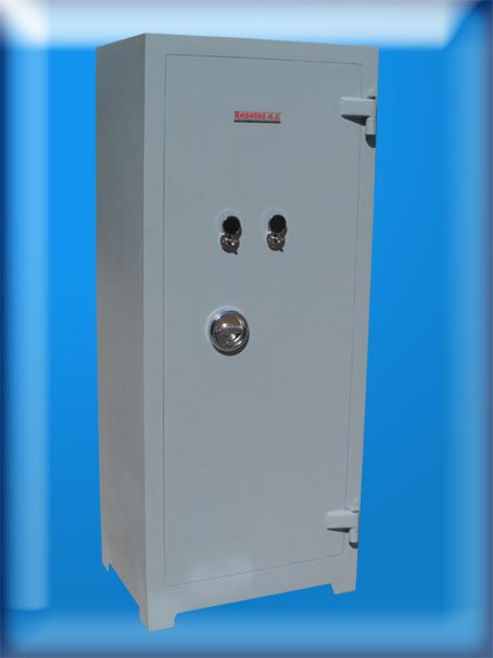 0014BOTAŞ BOTAŞ TİPİ İÇİNDE 2 DOLAPLI 6 TÜFEK YERLİ 2 RAFLI TÜFEK KASASI 170*70*50CM 200KĞ ( 1699€ )