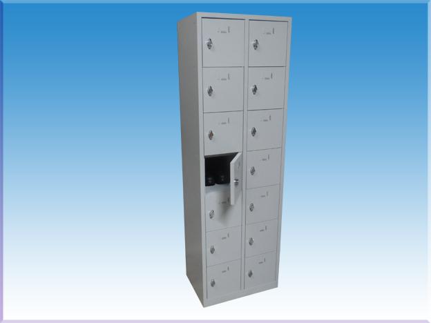 14 KAPAKLI GAZİANTEP L TİPİ KAPALI VE AÇIK CEZA İNFAZ MÜDÜRLÜĞÜ CEP TELEFONU VE AYAKKABI EMANET DOLABI 182*58*40CM 20KĞ ( 899€ )+KDV