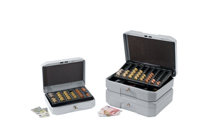 ÜSTTEN TUTAMAKLI Ara raf ve 3 raflI bir banknot tablasI için kağIt para gözü dahil Yükseklik [mm] 100 120 [ 3,9kg]Para kutusu, beyaz alüminyum, y x g x d 120 x 352 x 276 mm ( 885€ )