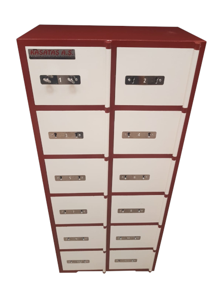 12 BÜYÜK 107 TOPÇU ALAYI TİPİ GÖZLÜ ÇİFT KİLİTLİ KAPAK 4 MM YANLAR 2 MM KAPAKLARI EMANET KASASI 126*55*31CM 100KĞ ( 999€ )