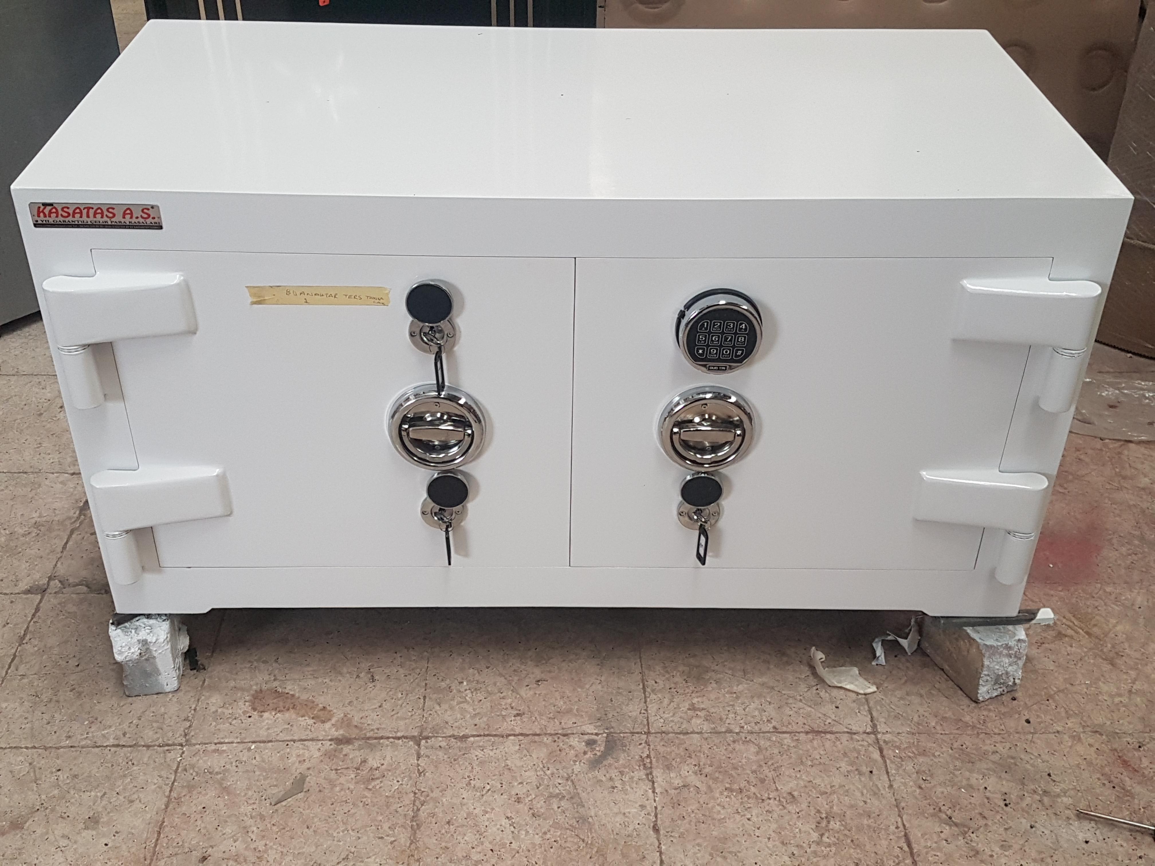120FB ANKARA BANKO TİPİ KUYUMCU KASASI ( ÇOK ÖZEL KİLİTLEME TERTİBATLI ) 60*120*60CM 1000KĞ ( 1799€ )+KDV