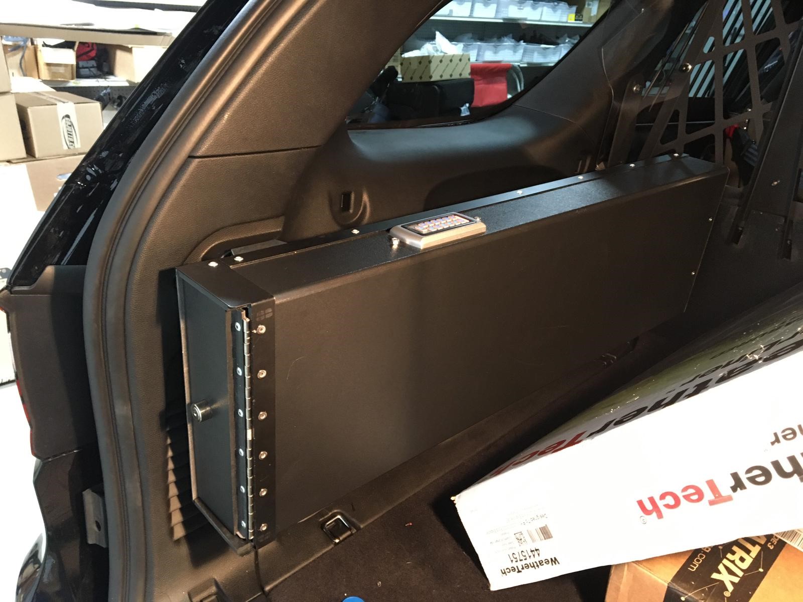 ARAÇ TÜFEK KASASI ELEKTRONİK ŞİFRELİ 20*40*130CM 33KĞ ( 1699 € )+KDV